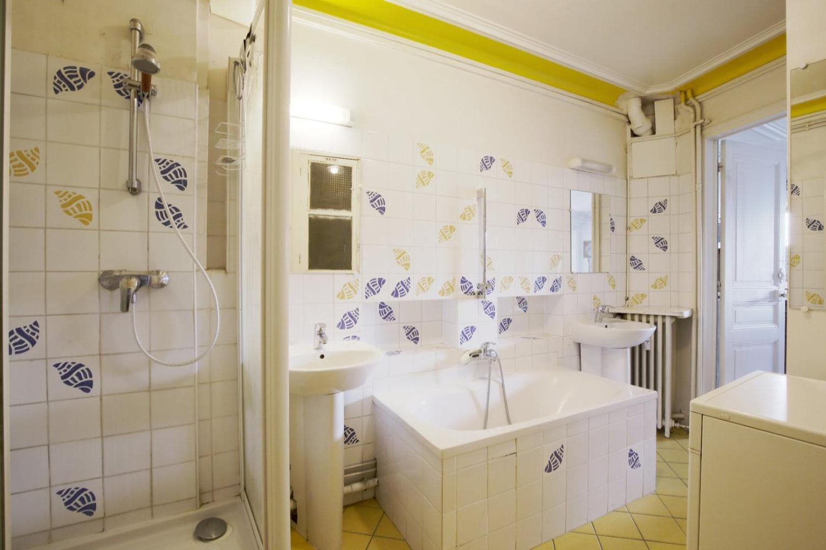 Apartament La Dame De Fer - Vue Magique Sur La Tour Eiffel Paryż Zewnętrze zdjęcie